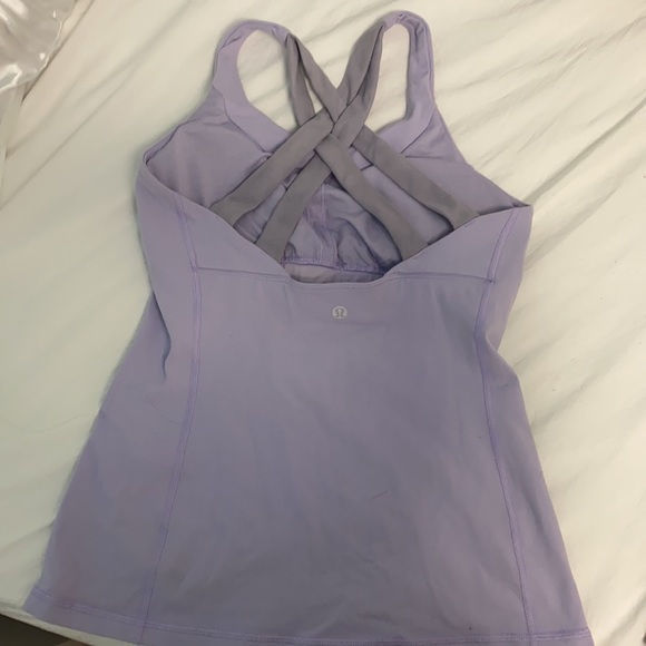 Lavender lululemon tank with criss cross back - lulu lemon size 6 - Picture 2 of 2